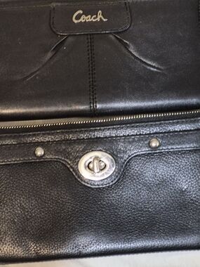 2 Coach Leather Zip Wallet Clutch Wrislet